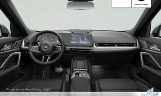 BMW iX1 xDrive30 (Bild 2/5)