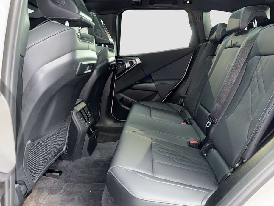 BMW X3 (Bild 15/16)