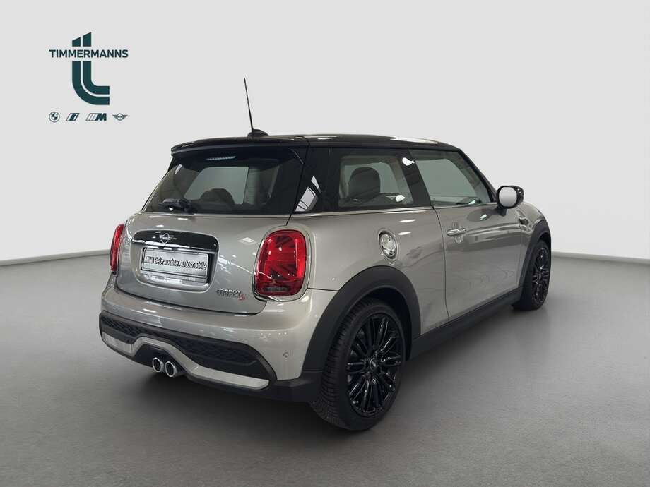 MINI Cooper S (Bild 13/17)