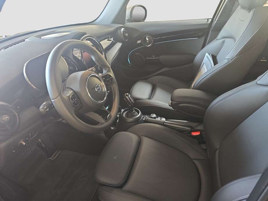 MINI Cooper S (Bild 2/18)