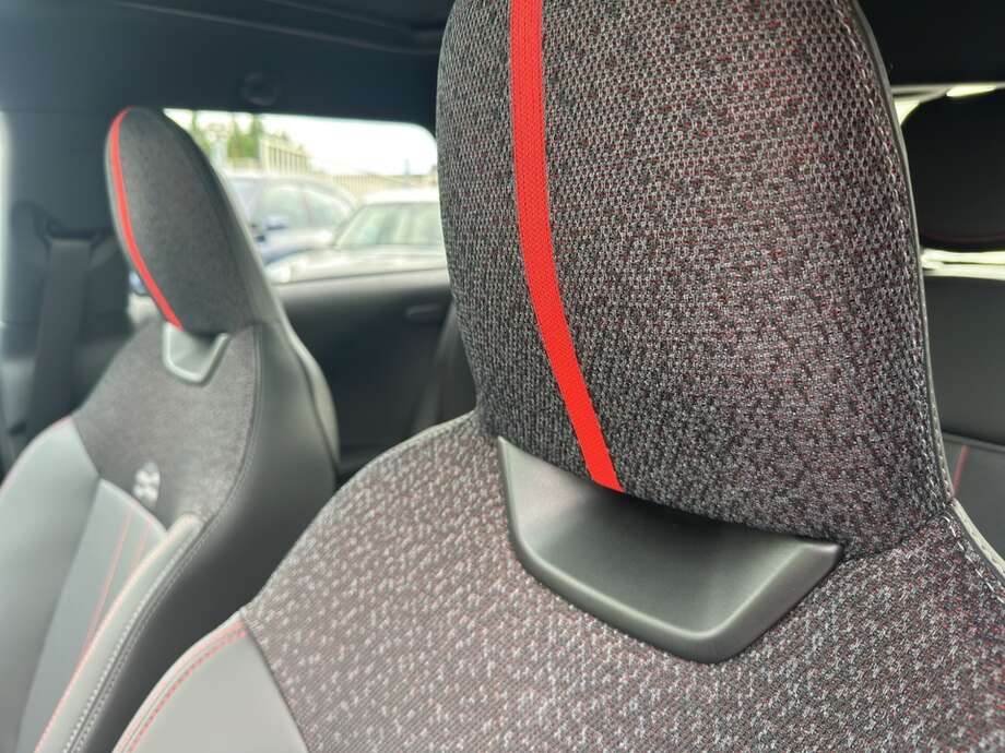 MINI Cooper S (Bild 10/19)