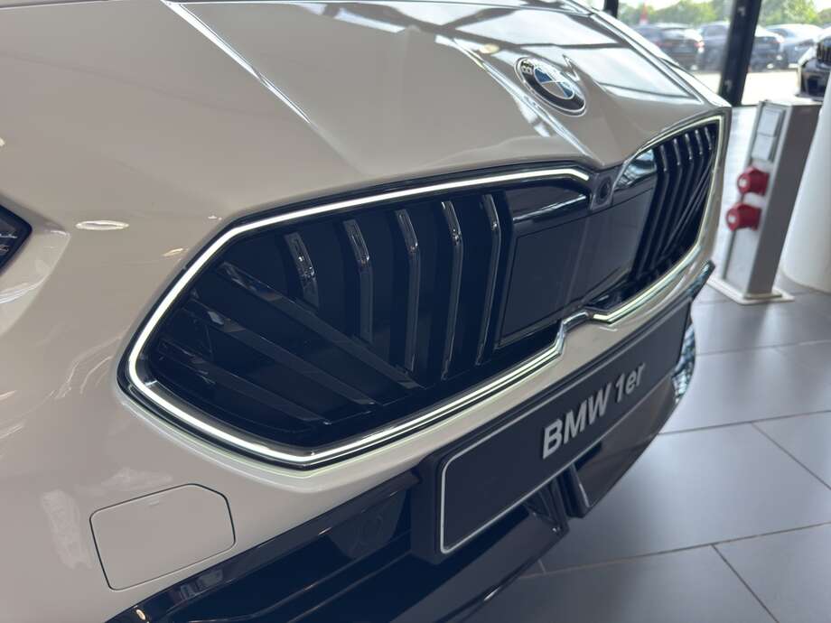 BMW 120 (Bild 9/19)