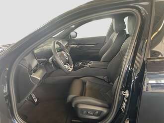 BMW 520d (Bild 2/19)