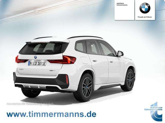 BMW iX1 xDrive30 (Bild 2/2)