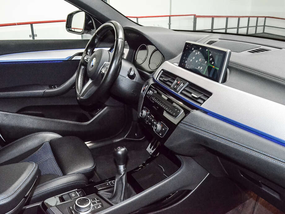 BMW X2 (Bild 15/17)