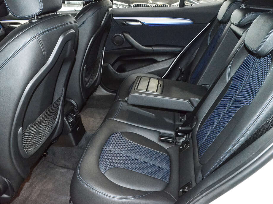 BMW X2 (Bild 9/17)