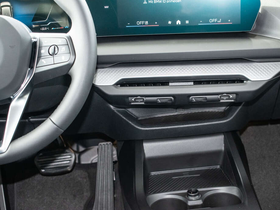 BMW 118d (Bild 5/16)