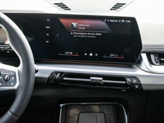 BMW iX1 xDrive30 (Bild 2/2)