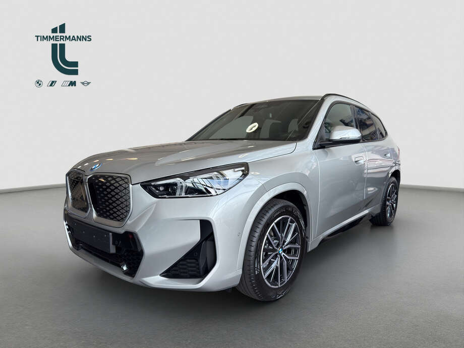 BMW iX1 eDrive20 (Bild 1/14)
