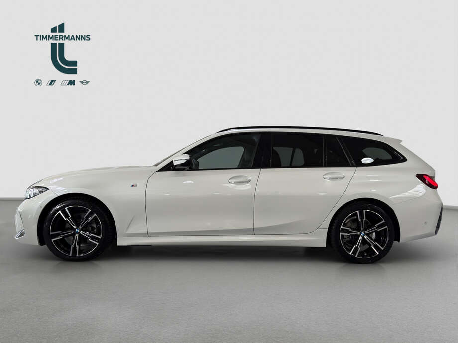 BMW 320d (Bild 8/15)