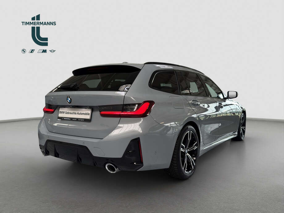 BMW 320d (Bild 11/15)