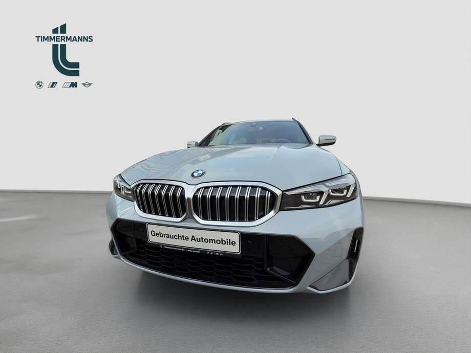 BMW 320 (Bild 8/14)