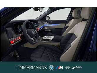 BMW M760 (Bild 3/5)