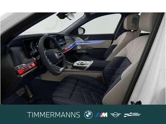 BMW M760 (Bild 3/5)