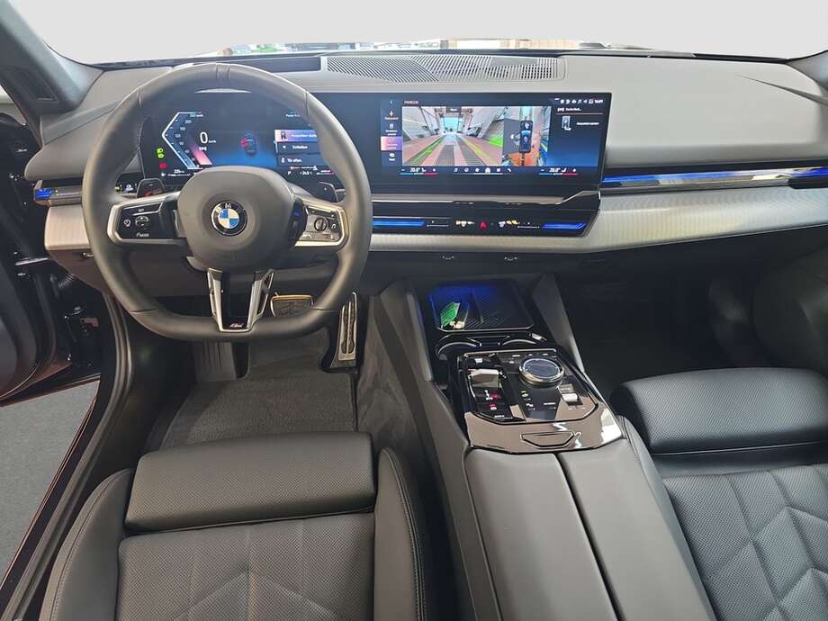 BMW 520d (Bild 5/19)