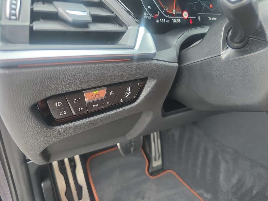 BMW 430d (Bild 9/18)