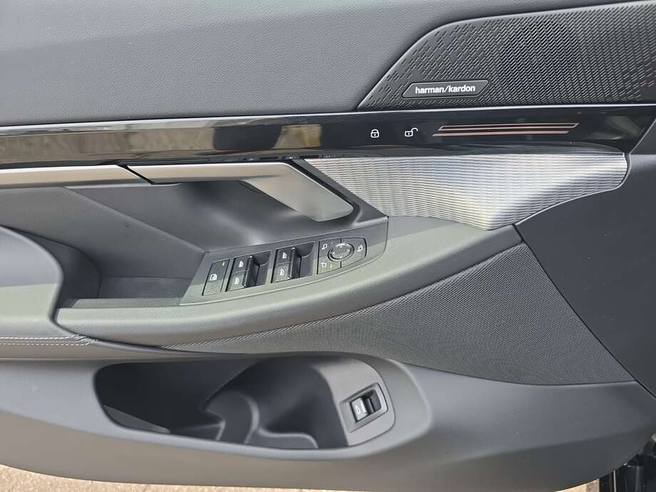 BMW 520d (Bild 8/19)