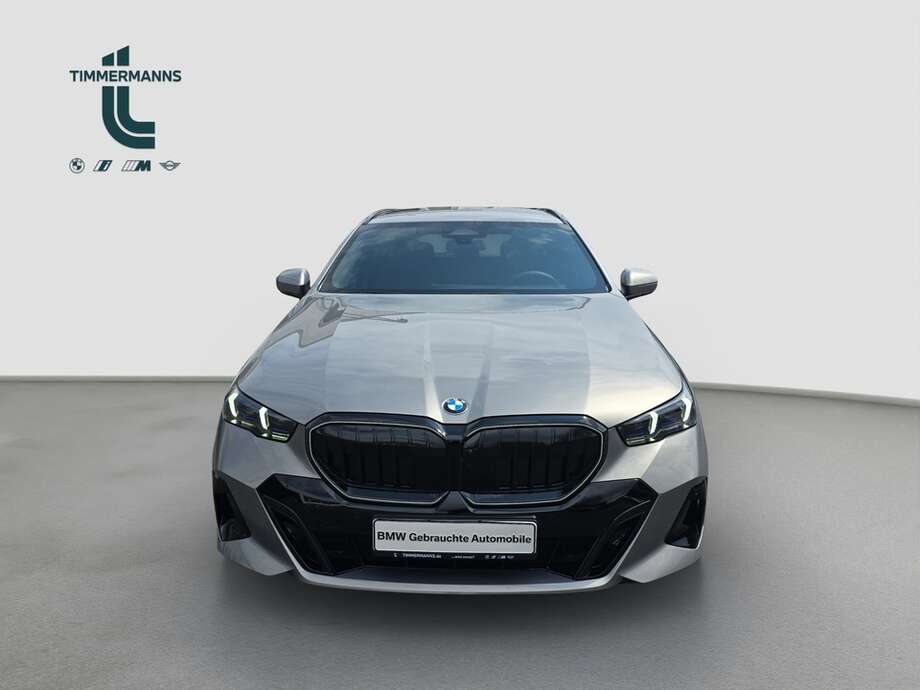 BMW 520d (Bild 18/19)