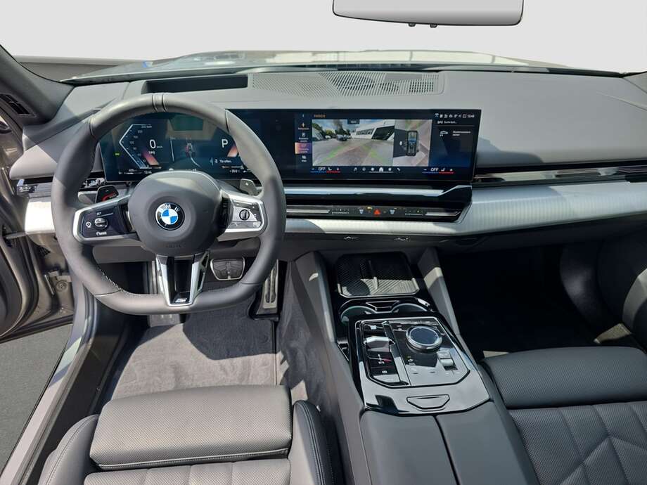 BMW 520d (Bild 5/19)