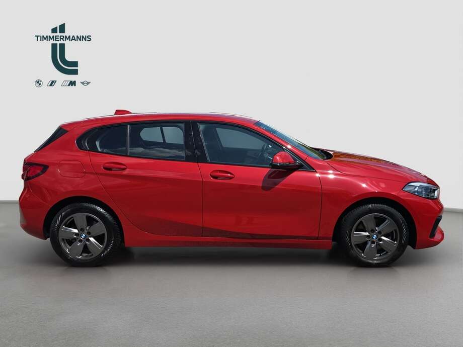 BMW 118d (Bild 15/18)