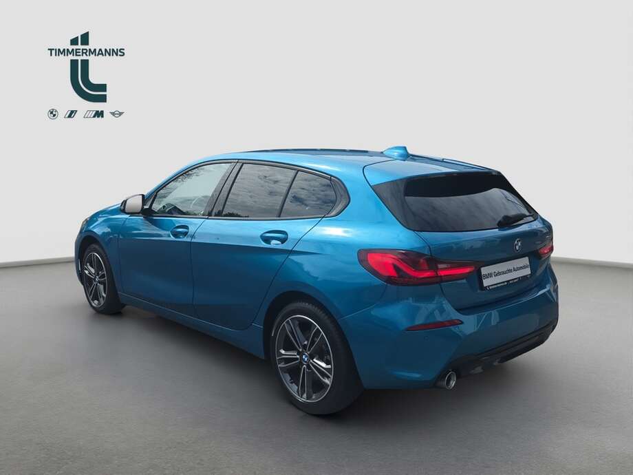 BMW 118i (Bild 12/18)