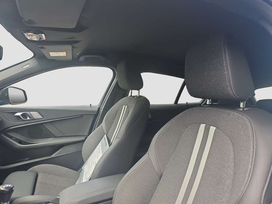 BMW 118i (Bild 3/18)