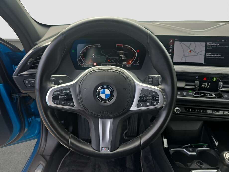 BMW 118i (Bild 4/18)