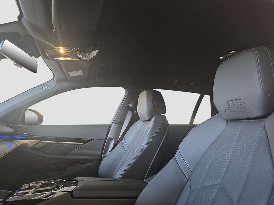 BMW 520d (Bild 3/18)