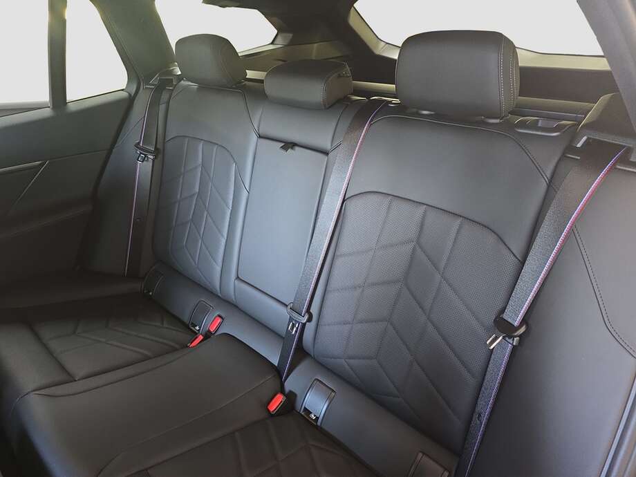 BMW 520d (Bild 6/18)