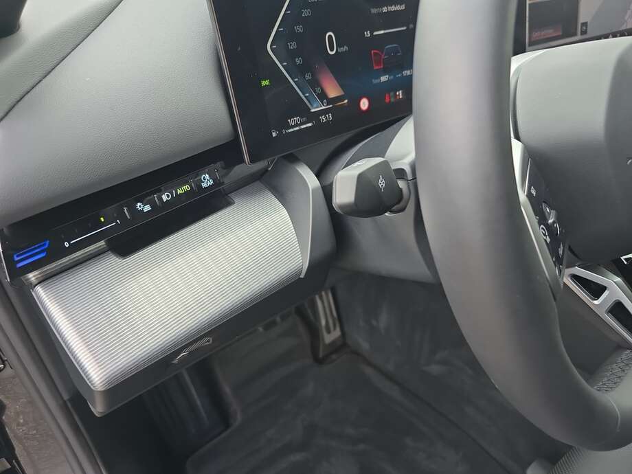 BMW 520d (Bild 9/19)