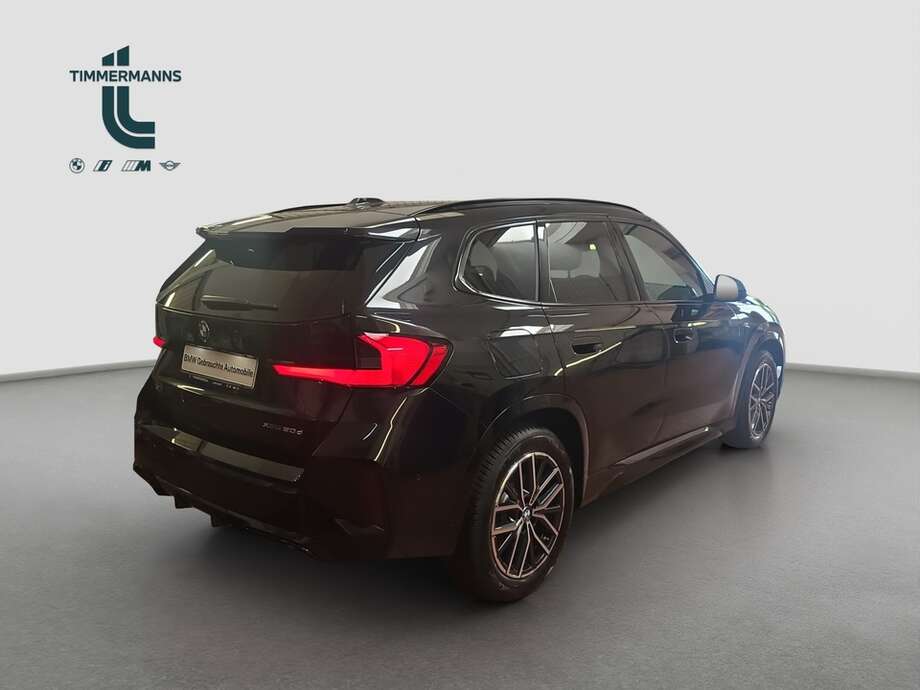 BMW X1 (Bild 14/18)