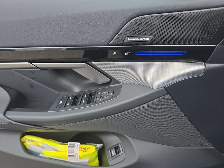 BMW 520d (Bild 8/19)