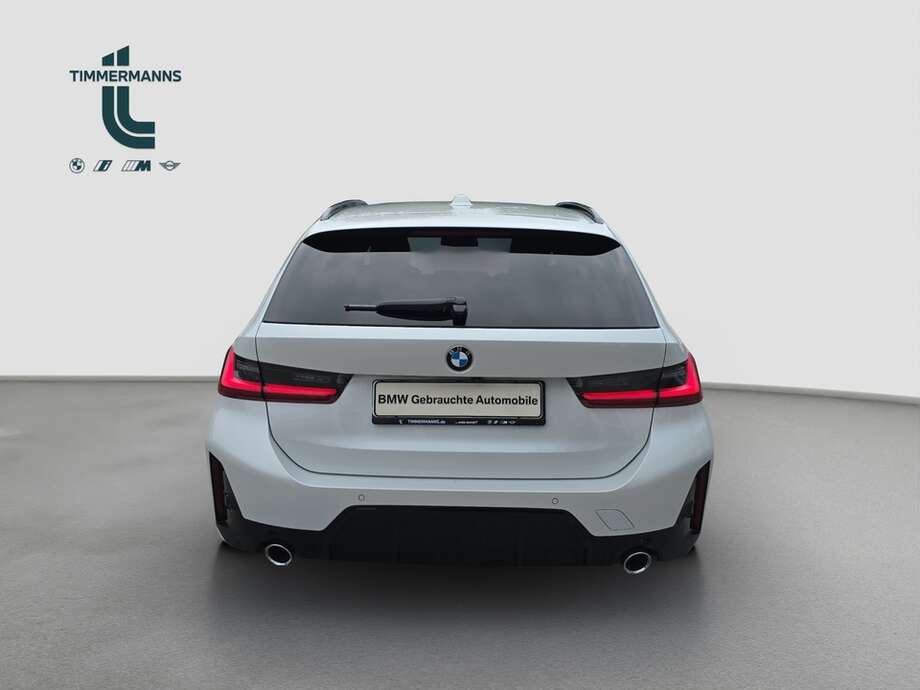 BMW 318d (Bild 13/18)