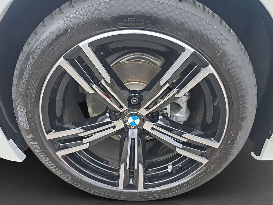 BMW 318d (Bild 18/18)