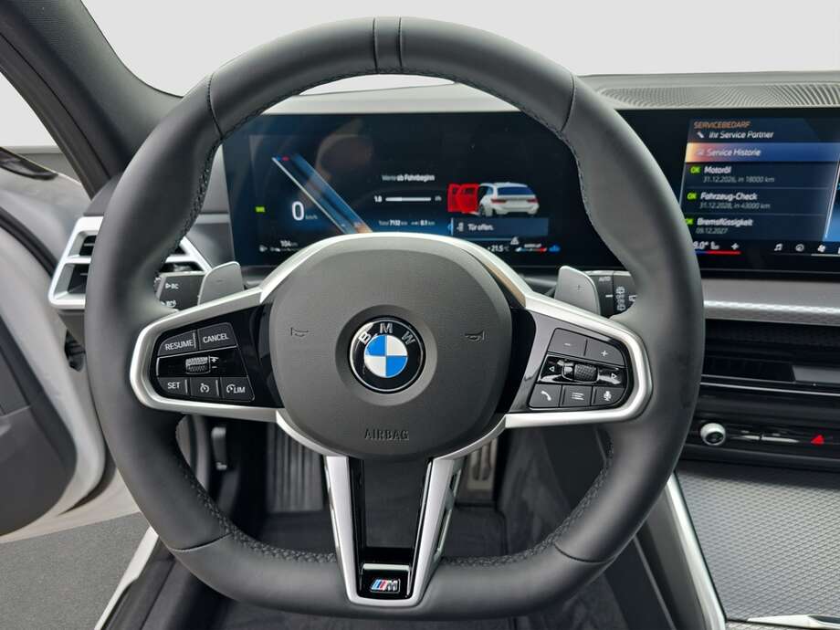 BMW 318d (Bild 4/18)