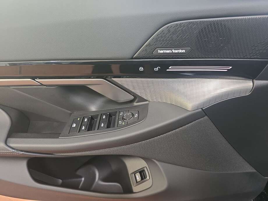 BMW 520d (Bild 8/19)