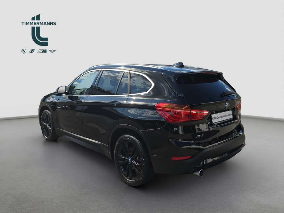 BMW X1 (Bild 12/18)