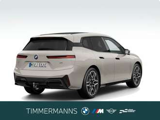 BMW iX (Bild 2/5)