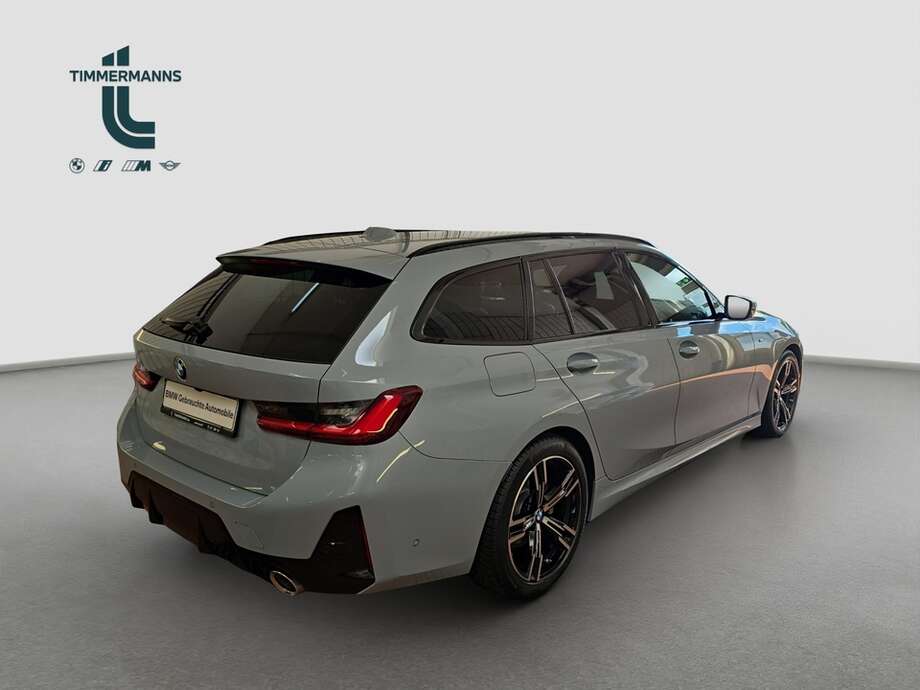 BMW 320d (Bild 14/18)