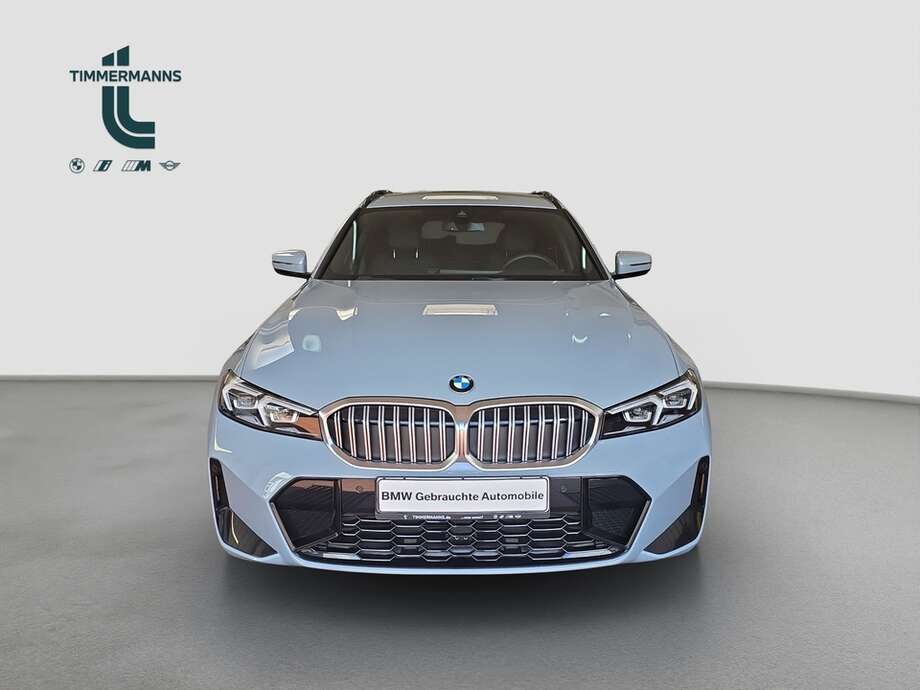 BMW 320d (Bild 17/18)