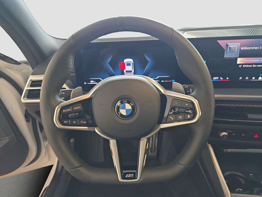 BMW 318d (Bild 4/18)