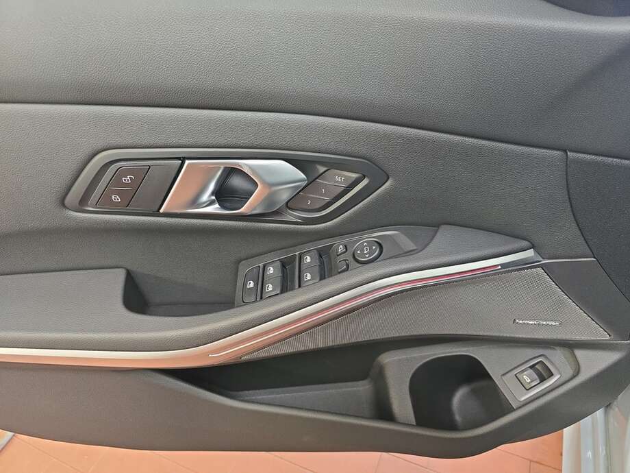 BMW M340d xDrive Touring Auto (Bild 8/19)