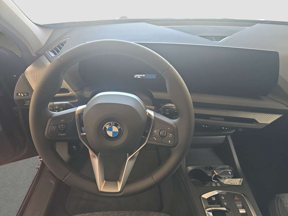 BMW 116 (Bild 4/17)