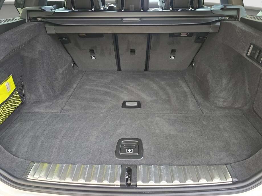 BMW 320d (Bild 7/18)