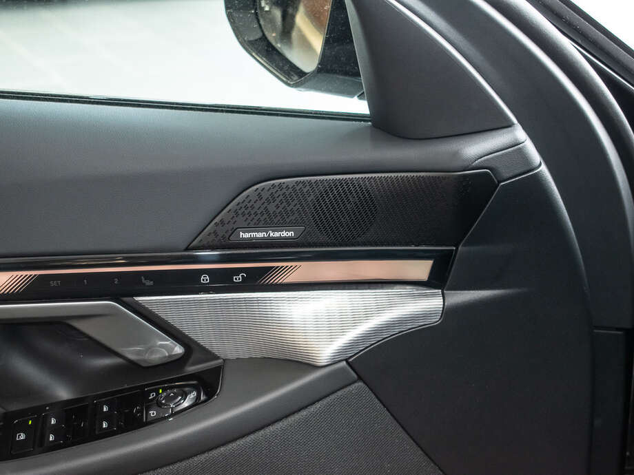 BMW i5 eDrive40 Touring (Bild 6/20)
