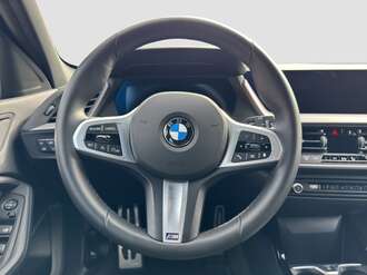BMW 118i (Bild 2/20)