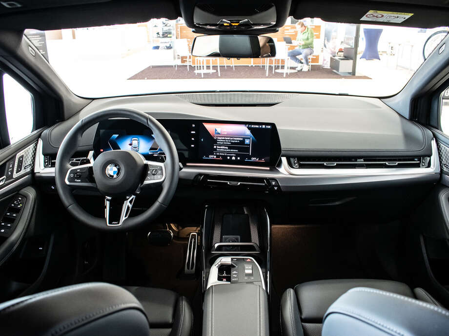 BMW 220 Active Tourer (Bild 9/20)