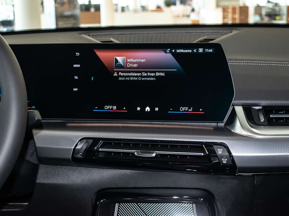 BMW X2 (Bild 17/18)