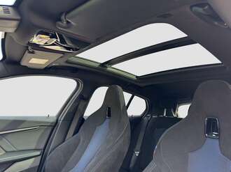 BMW 118d (Bild 2/23)