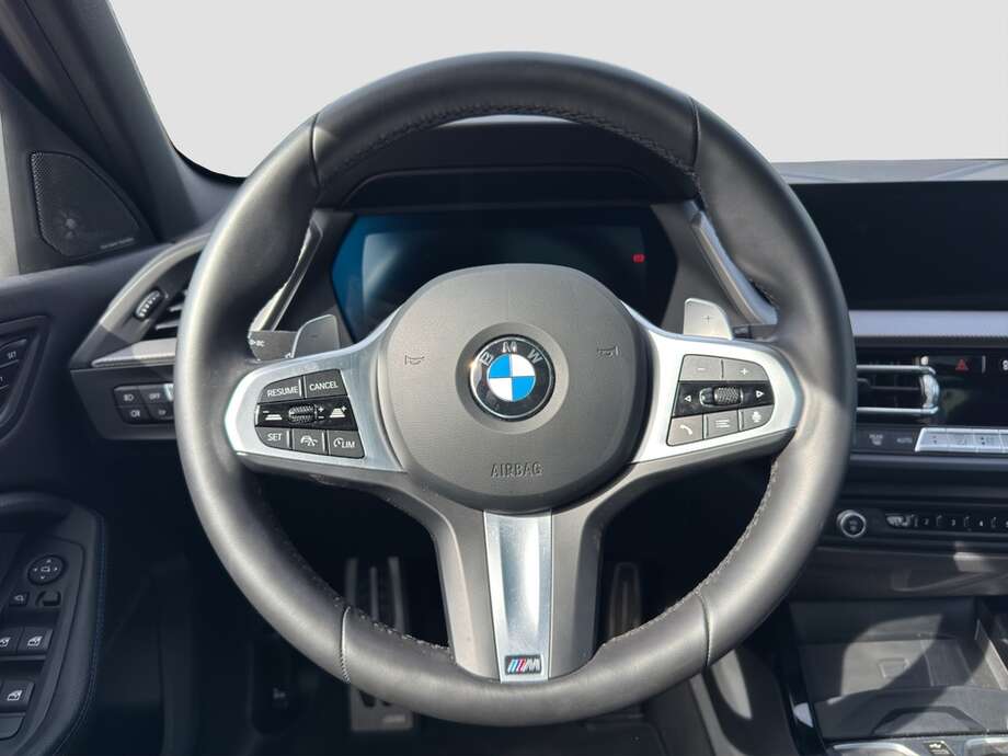 BMW 118d (Bild 3/23)